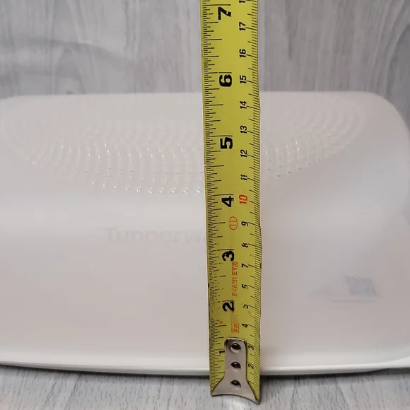 Tupperware CheeSmart Rectangular NEW - Picture 9 of 10